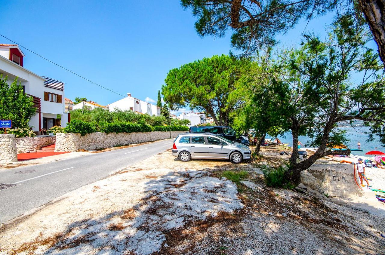 Apartments Tabak Trogir Exterior foto
